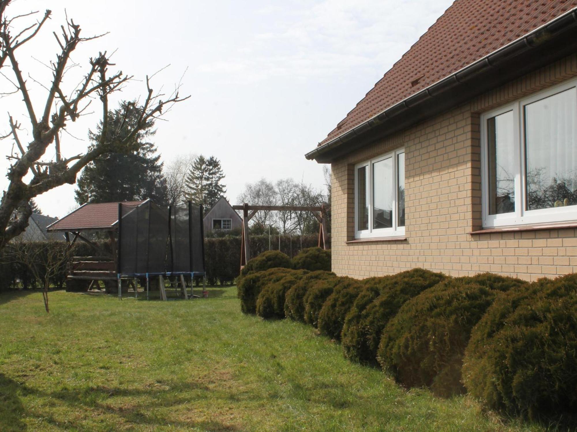 Modern Holiday Home In Brusow With Roofed Terrace Kropelin Exterior photo